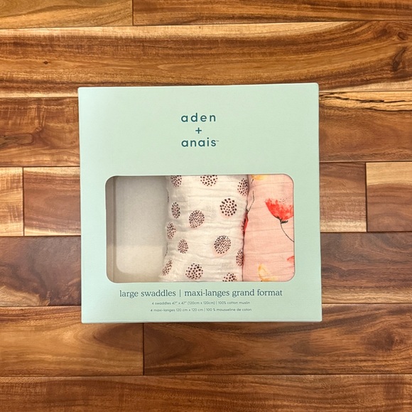 Aden + Anais Floral and Dot Swaddle Set - Picture 1 of 3